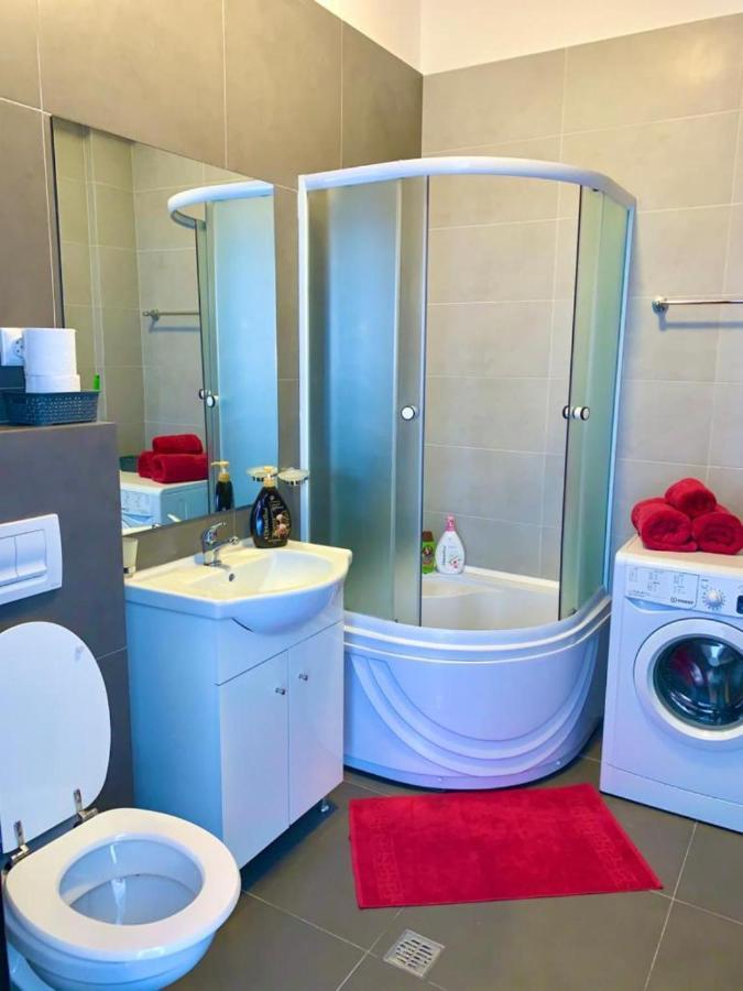 Cityscape Apartment Near Palas Mall Iasi Esterno foto