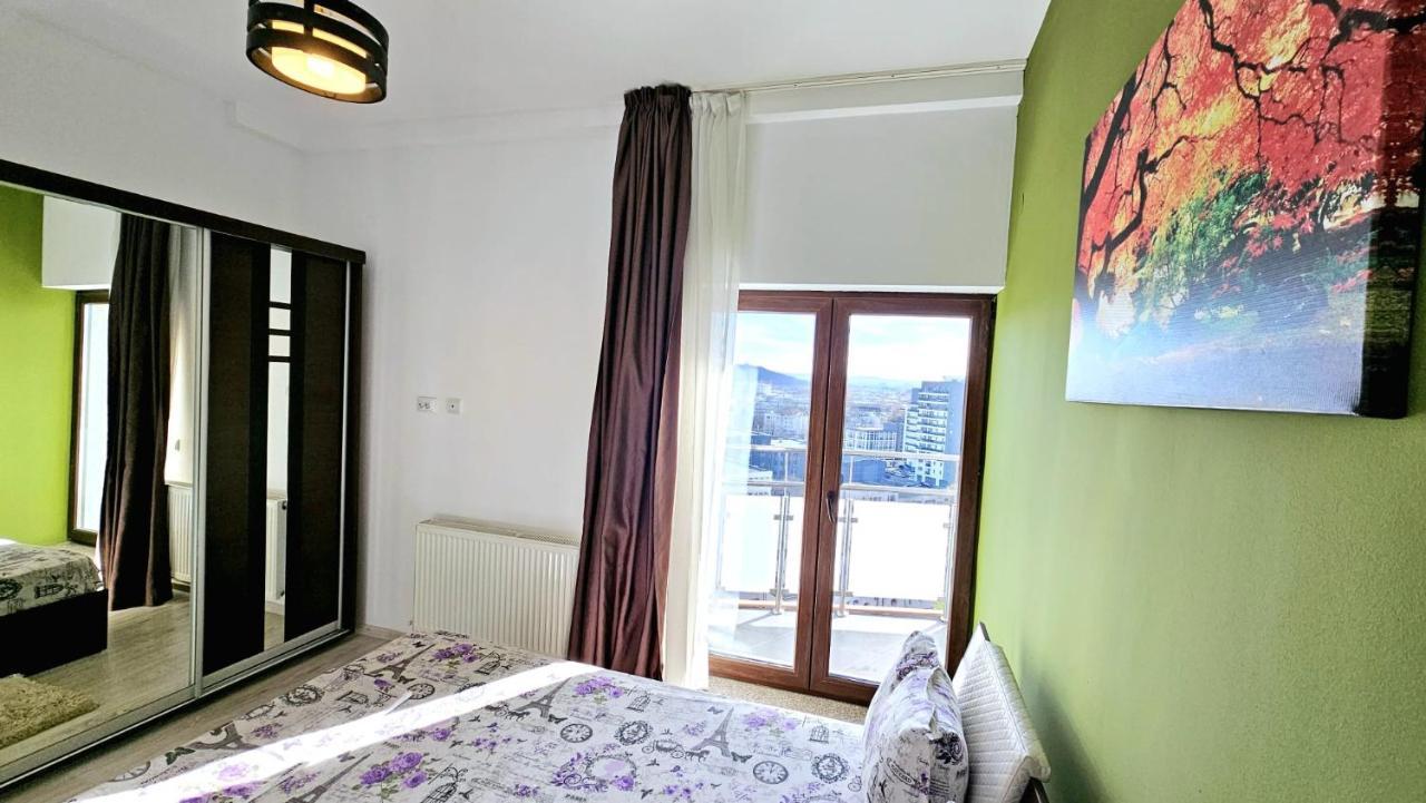 Cityscape Apartment Near Palas Mall Iasi Esterno foto